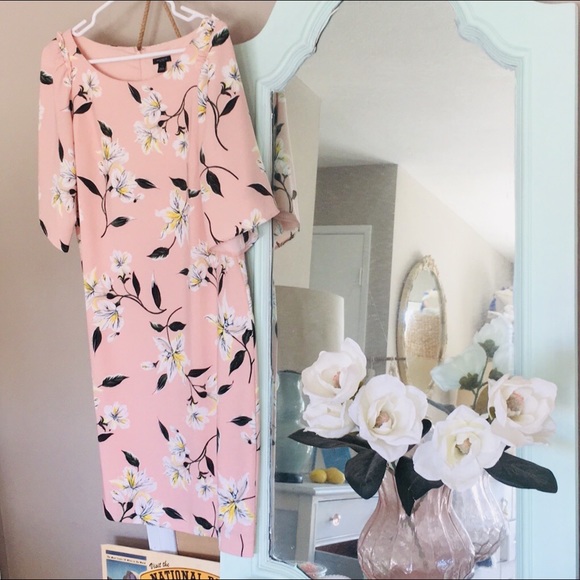 Ann Taylor Factory Dresses & Skirts - Ann Taylor ruffle dress 8